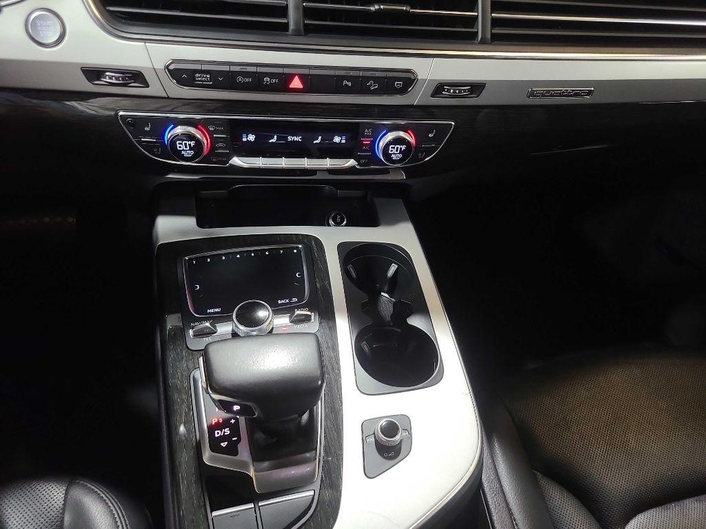 Audi Q7 SE Premium Plus 45 TFSI quattro 2019