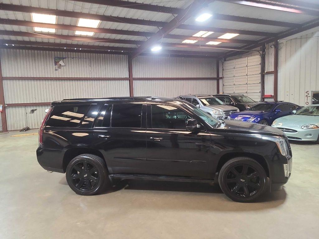 Cadillac Escalade 2WD 4dr Premium Collection 2016