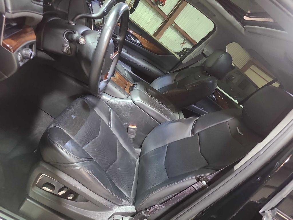 Cadillac Escalade 2WD 4dr Premium Collection 2016