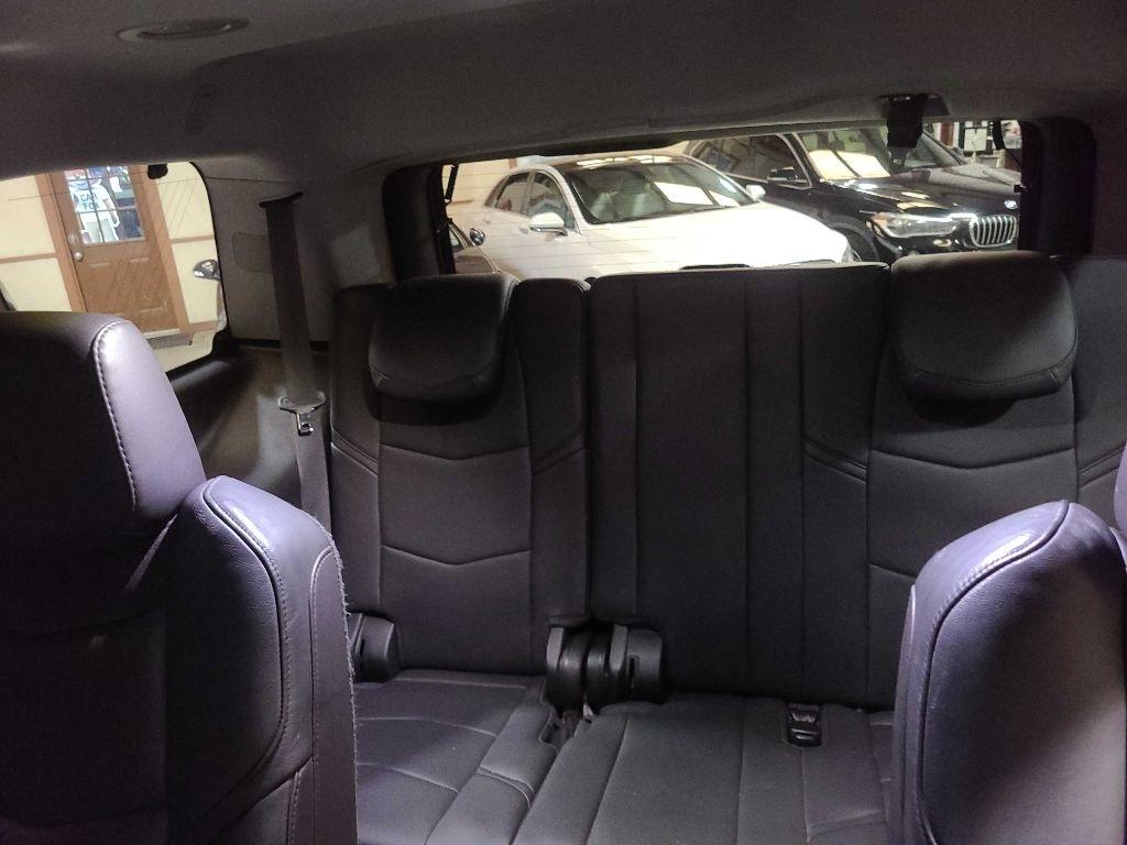 Cadillac Escalade 2WD 4dr Premium Collection 2016