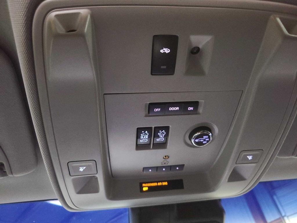 Cadillac Escalade 2WD 4dr Premium Collection 2016