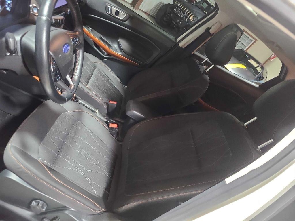 Ford EcoSport SE FWD 2021