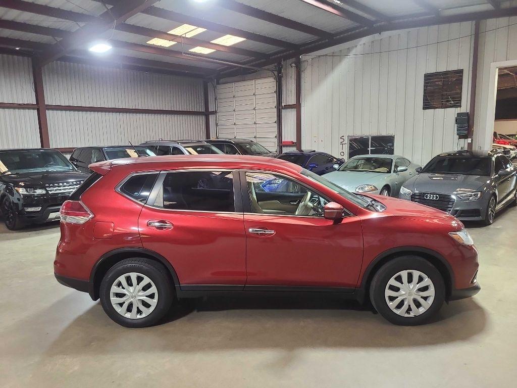 Nissan Rogue FWD 4dr S 2015
