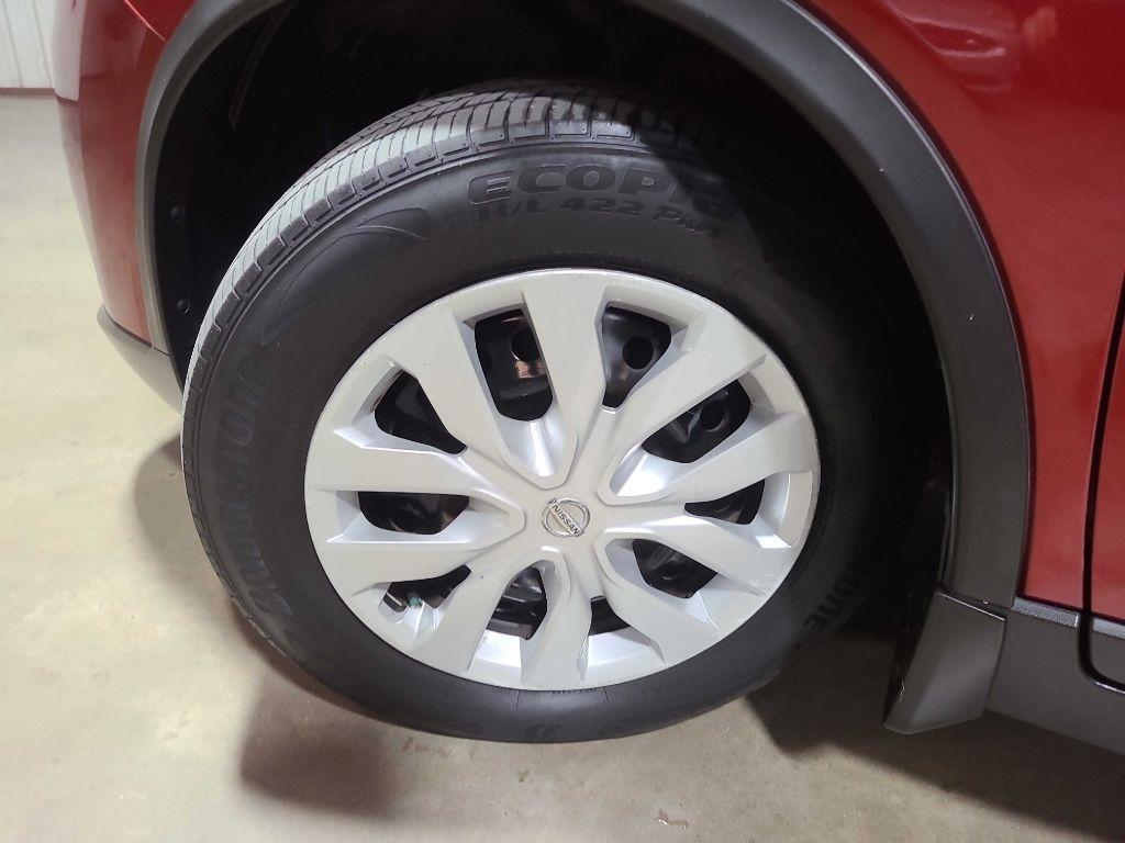 Nissan Rogue FWD 4dr S 2015