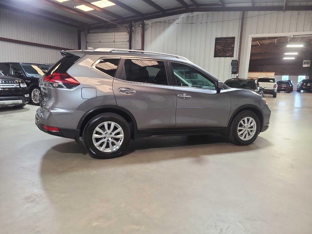 Nissan Rogue FWD SV 2020