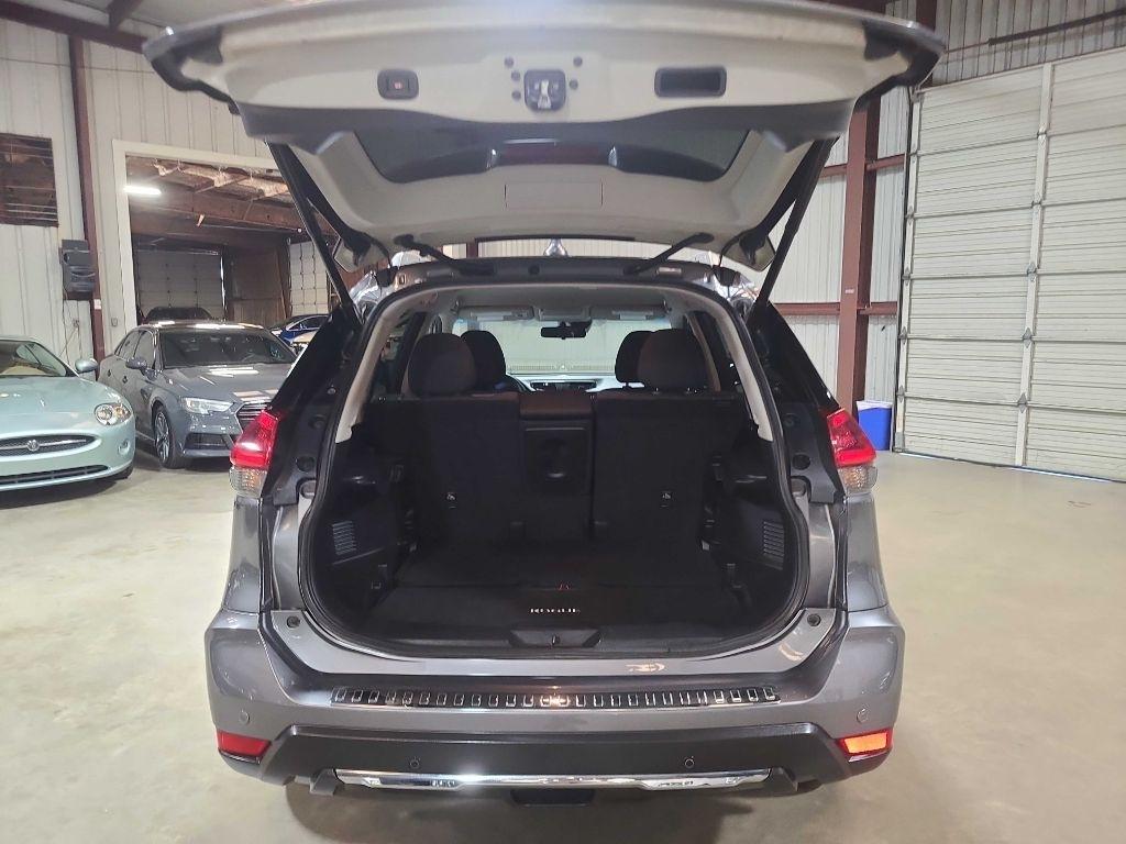 Nissan Rogue FWD SV 2020