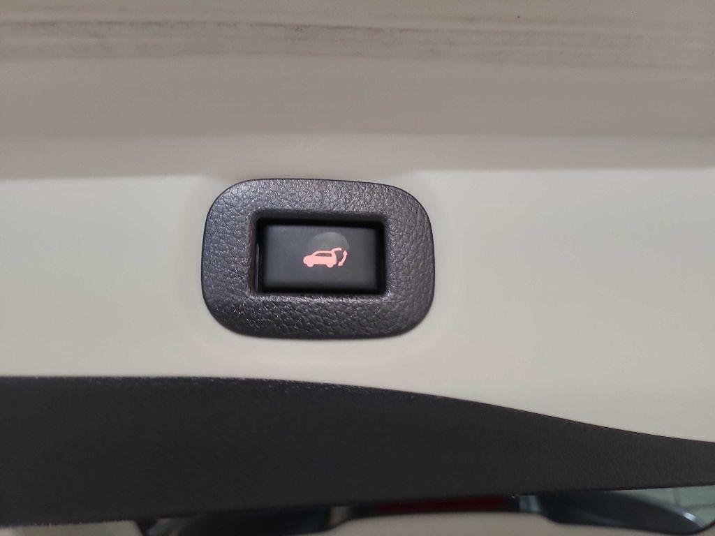 Nissan Rogue FWD SV 2020