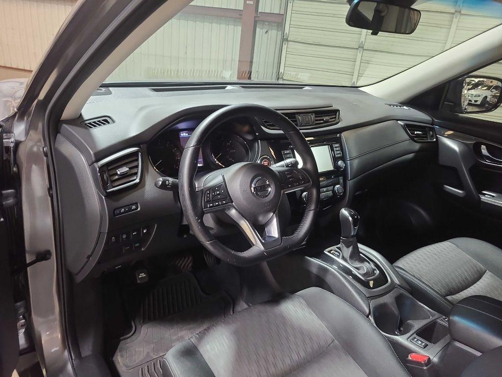Nissan Rogue FWD SV 2020