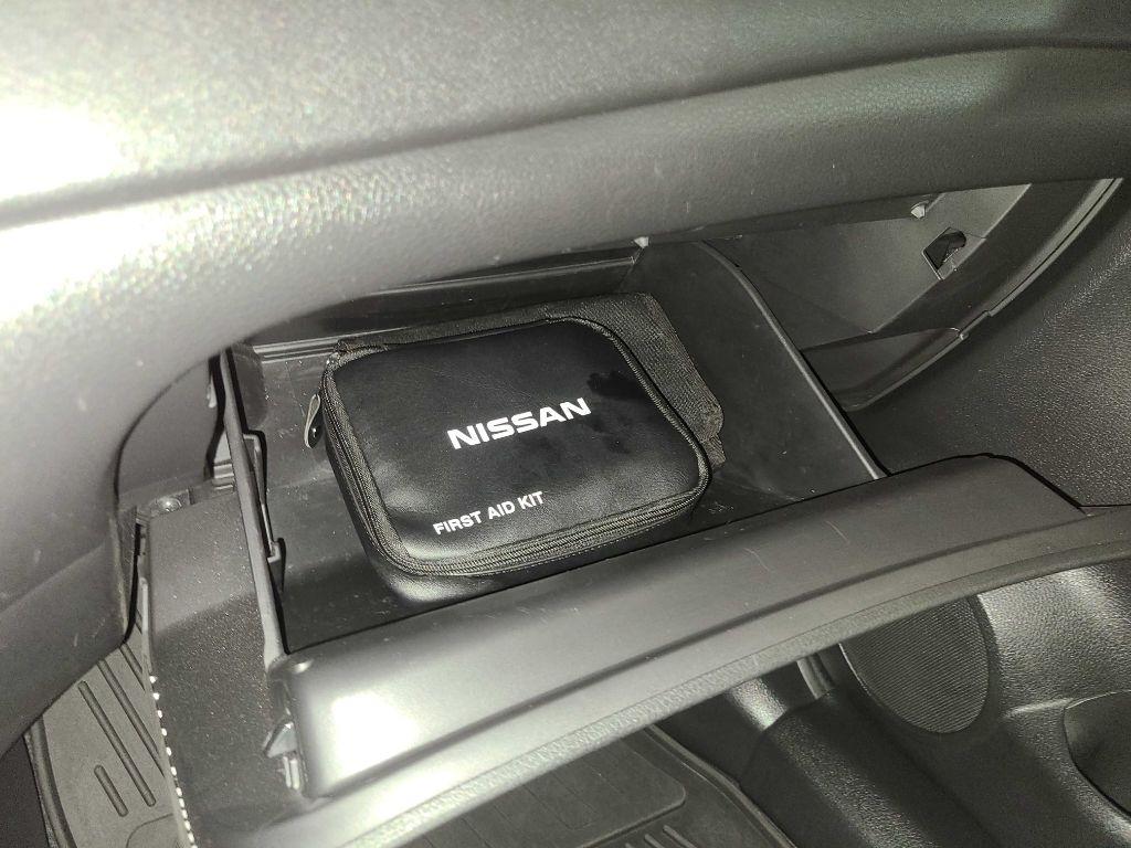 Nissan Rogue FWD SV 2020