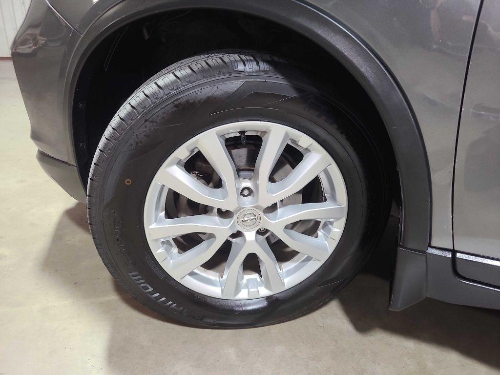 Nissan Rogue FWD SV 2020