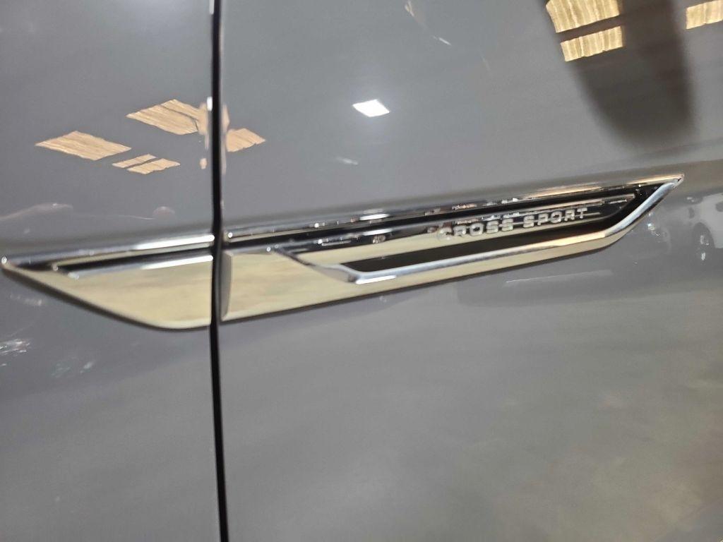 Volkswagen Atlas Cross Sport 3.6L V6 SEL Premium 4MOTION 2021