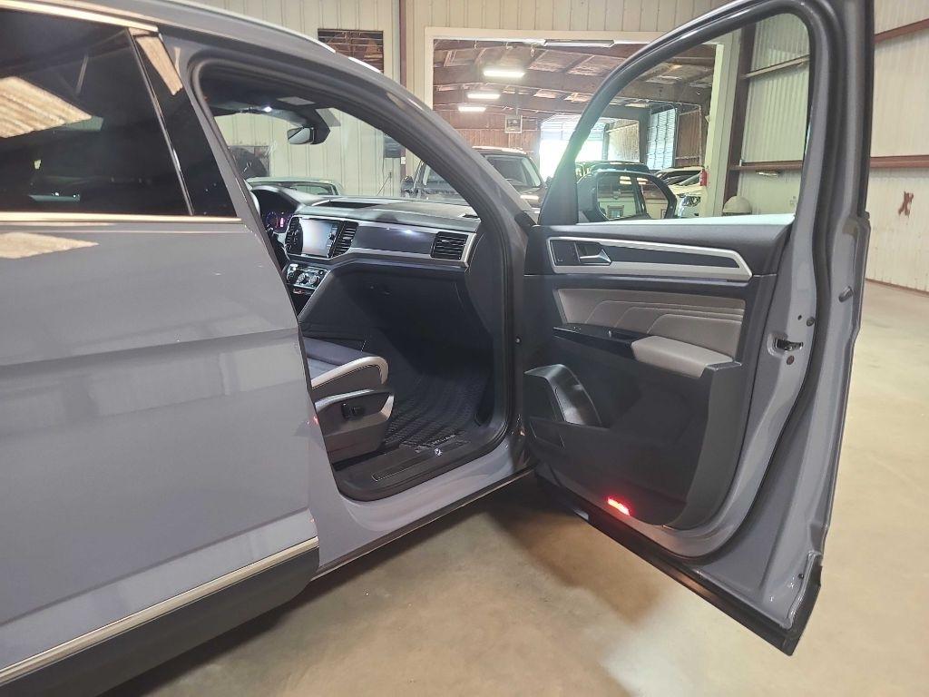 Volkswagen Atlas Cross Sport 3.6L V6 SEL Premium 4MOTION 2021