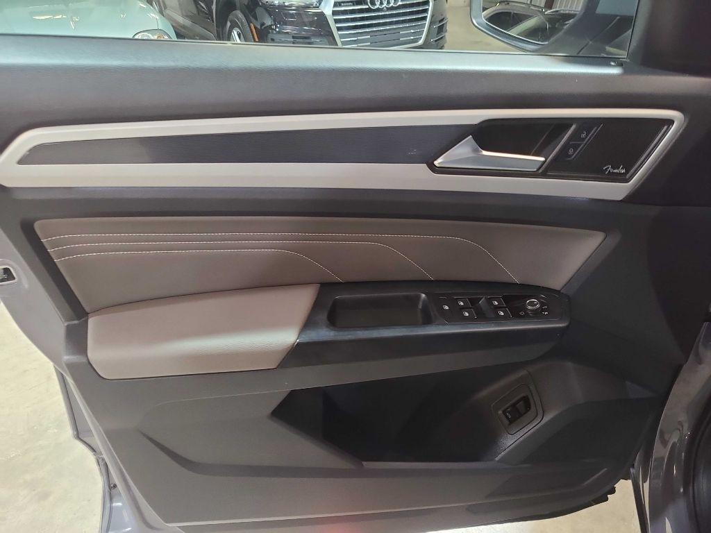 Volkswagen Atlas Cross Sport 3.6L V6 SEL Premium 4MOTION 2021
