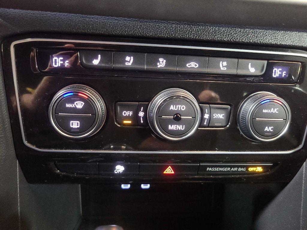 Volkswagen Atlas Cross Sport 3.6L V6 SEL Premium 4MOTION 2021