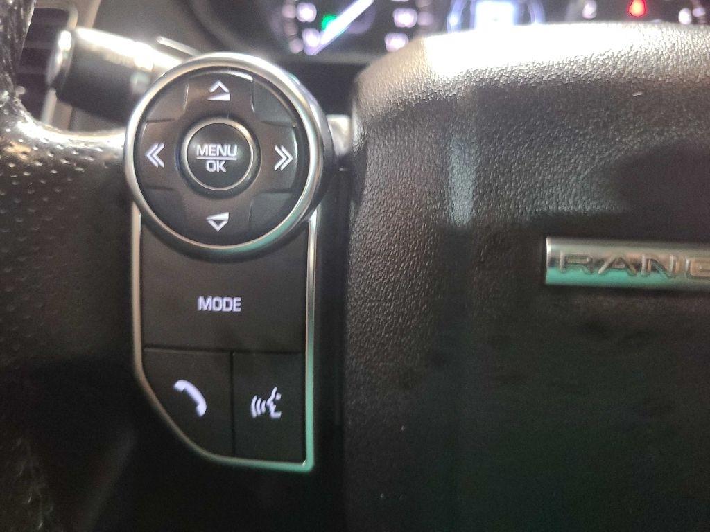Land Rover Range Rover Sport photo 39
