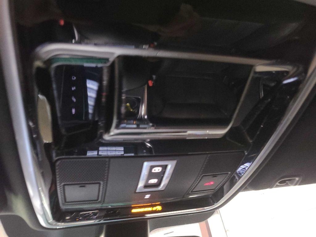 Land Rover Range Rover Sport photo 44