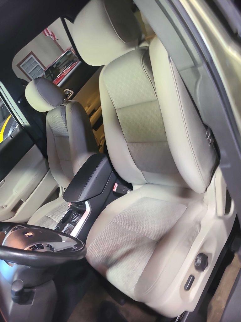 Ford Explorer 4WD 4dr XLT 2013