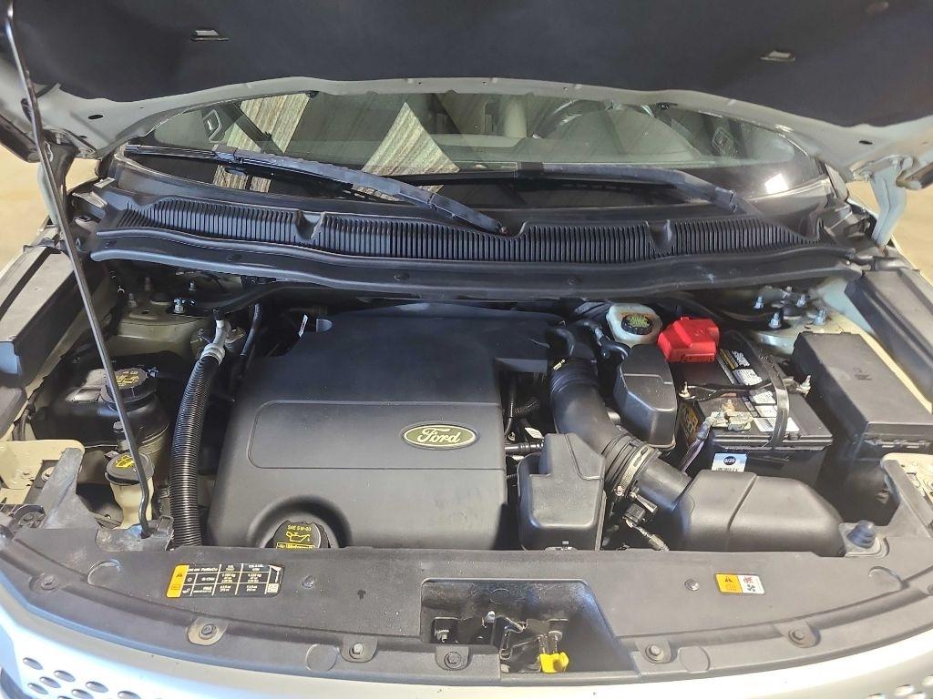 Ford Explorer 4WD 4dr XLT 2013