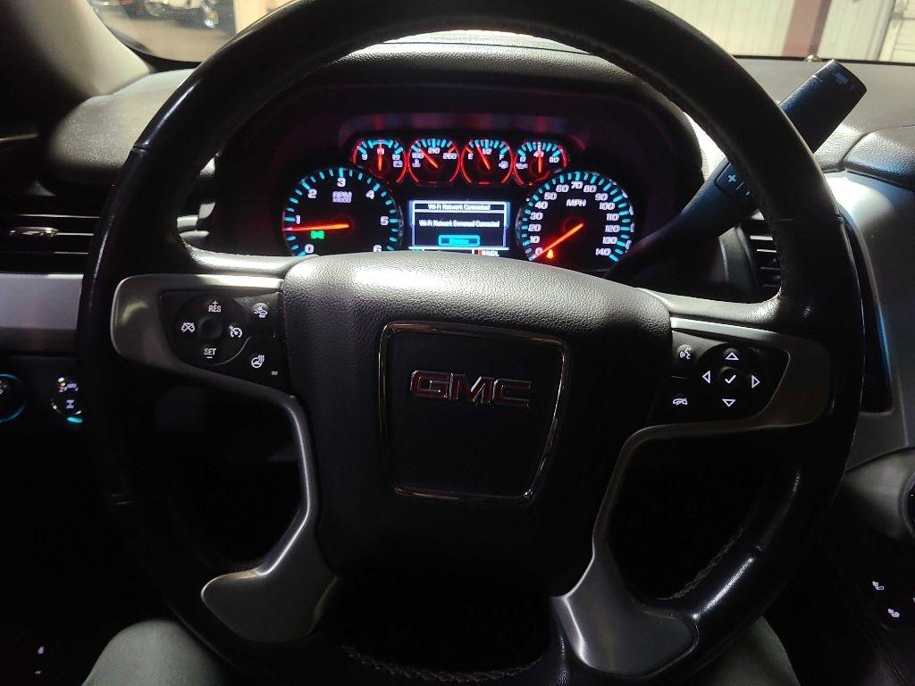 GMC Yukon XL 4WD 4dr SLT 2020
