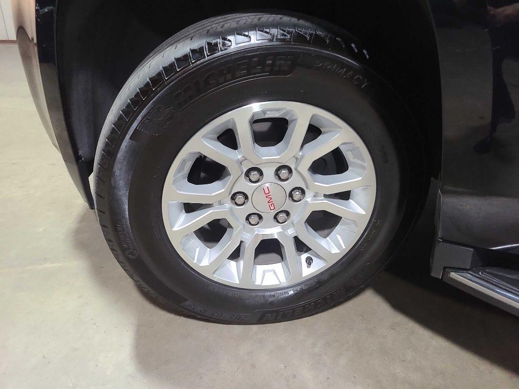 GMC Yukon XL 4WD 4dr SLT 2020