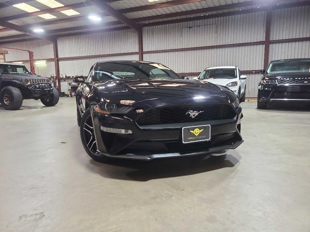 Ford Mustang EcoBoost Convertible 2021