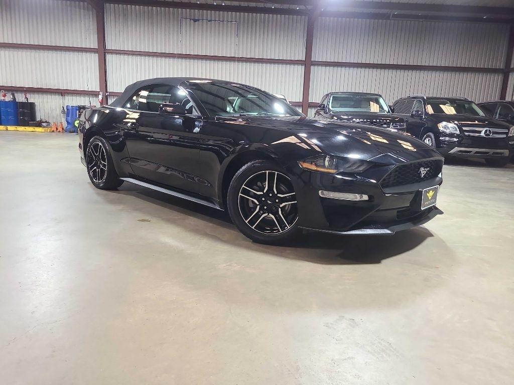 Ford Mustang EcoBoost Convertible 2021