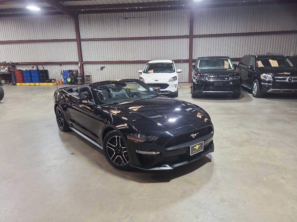 Ford Mustang EcoBoost Convertible 2021