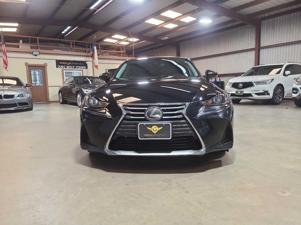 Lexus IS IS Turbo RWD 2017