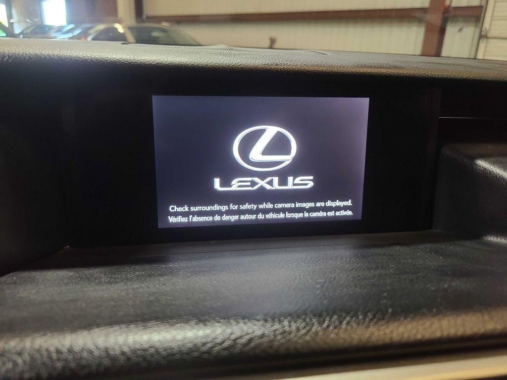 Lexus IS IS Turbo RWD 2017