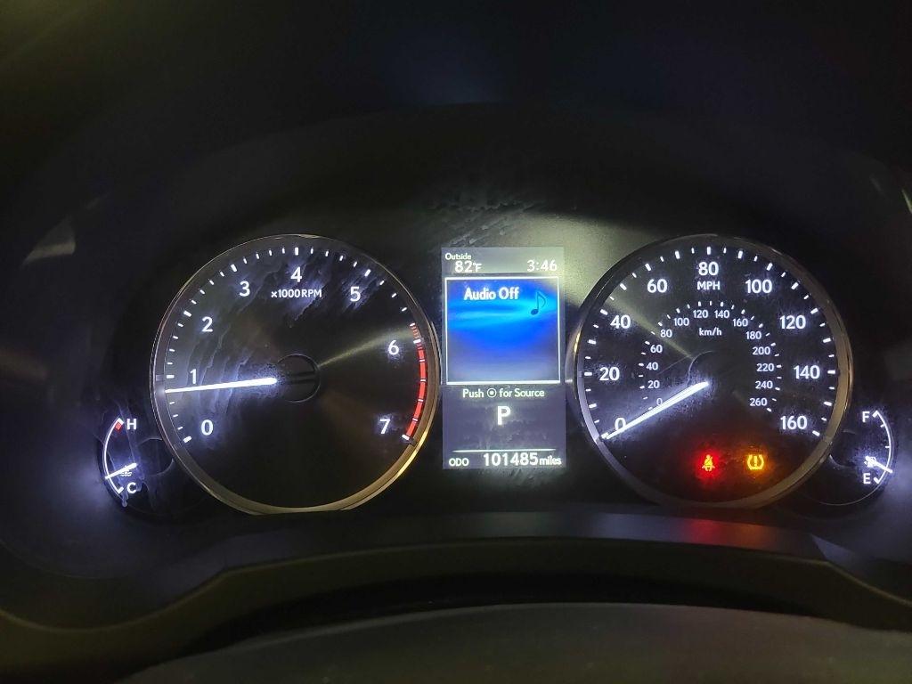 Lexus IS IS Turbo RWD 2017