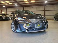 2017 Lexus IS 