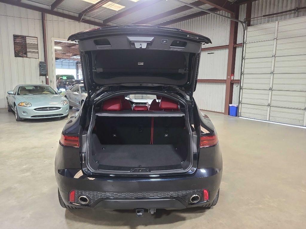 Jaguar E-Pace P300 AWD R-Dynamic S 2018