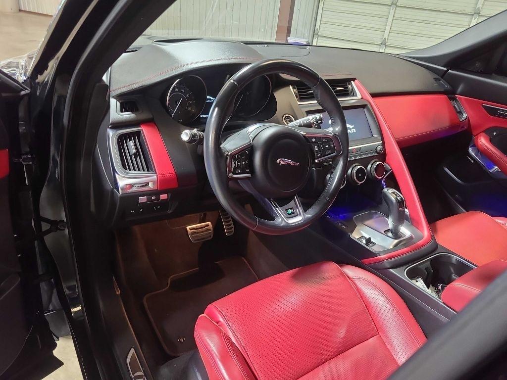 Jaguar E-Pace P300 AWD R-Dynamic S 2018