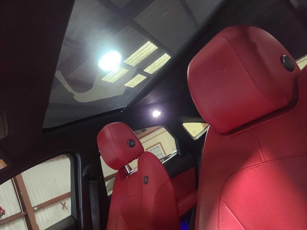 Jaguar E-Pace P300 AWD R-Dynamic S 2018