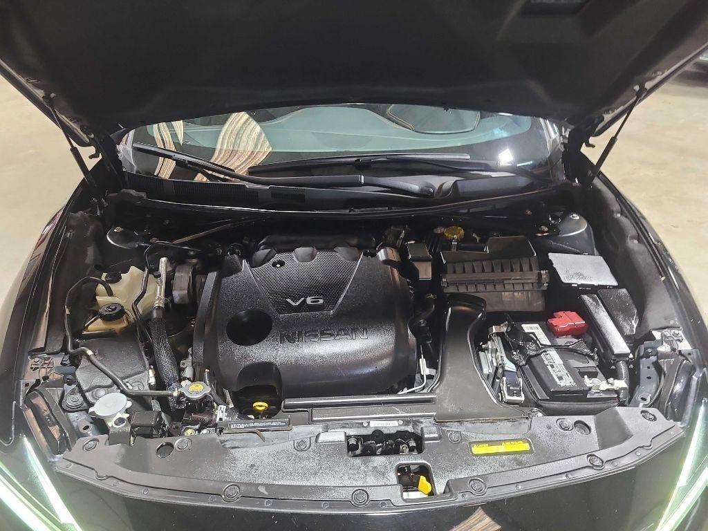 Nissan Maxima SR CVT 2023
