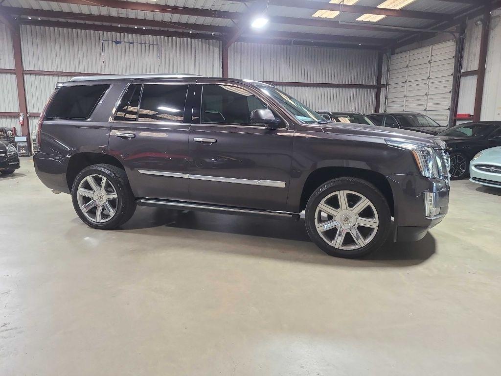 Cadillac Escalade 2WD 4dr Premium 2015