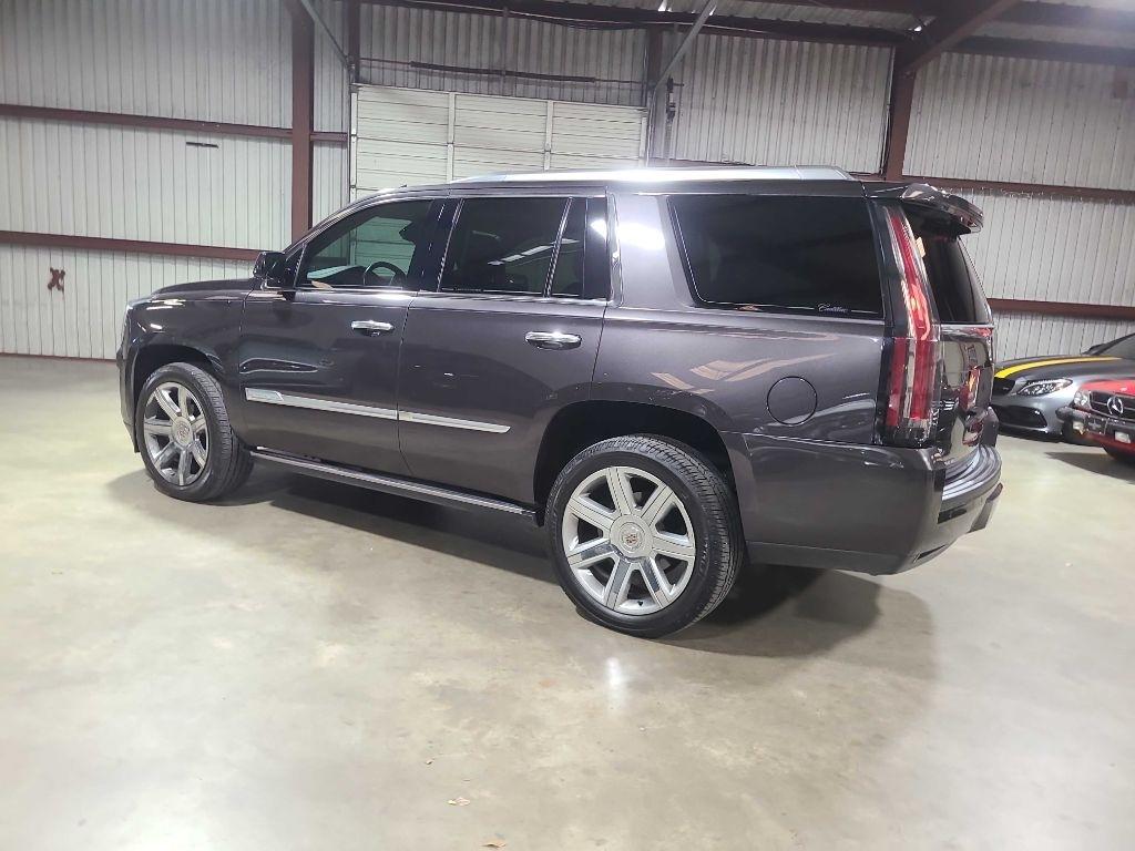 Cadillac Escalade 2WD 4dr Premium 2015
