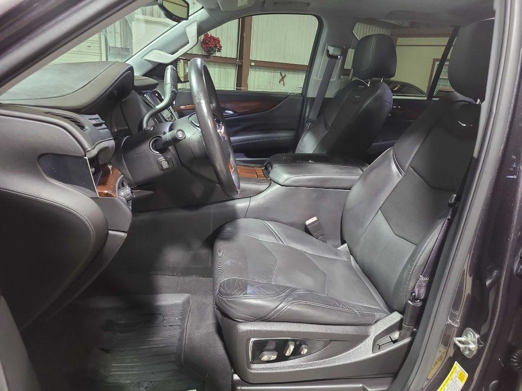 Cadillac Escalade 2WD 4dr Premium 2015