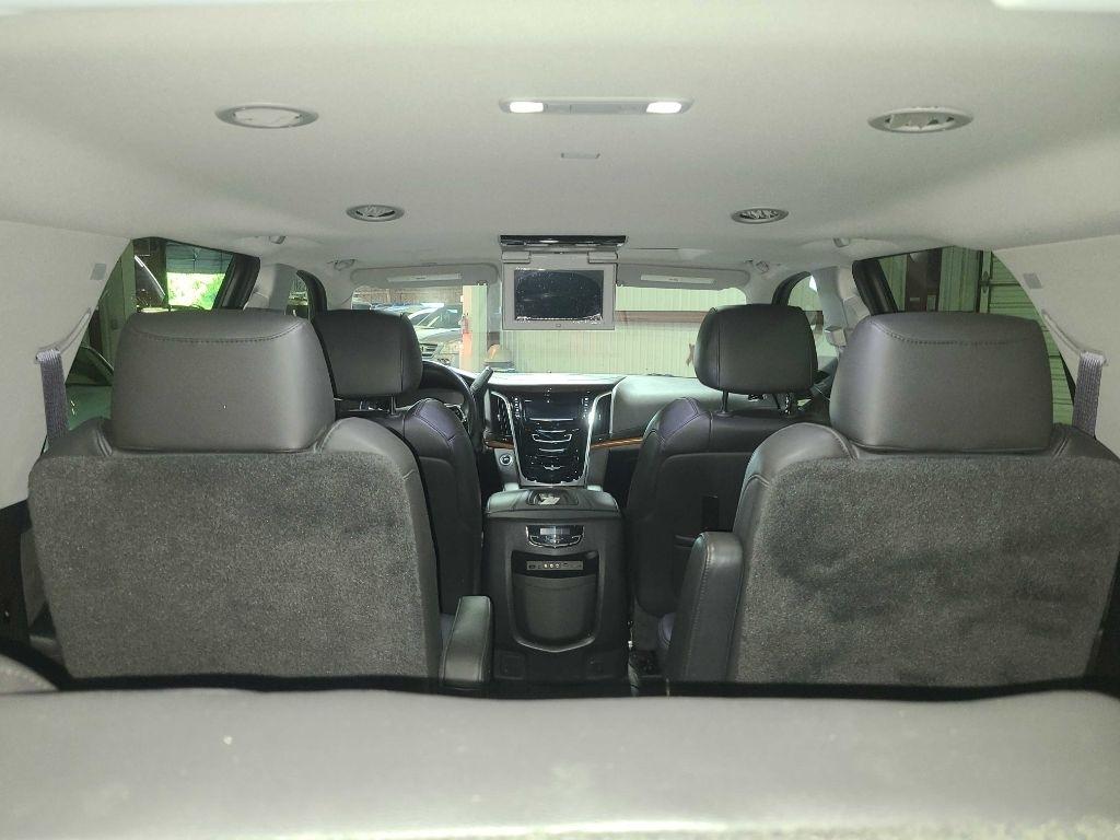 Cadillac Escalade 2WD 4dr Premium 2015