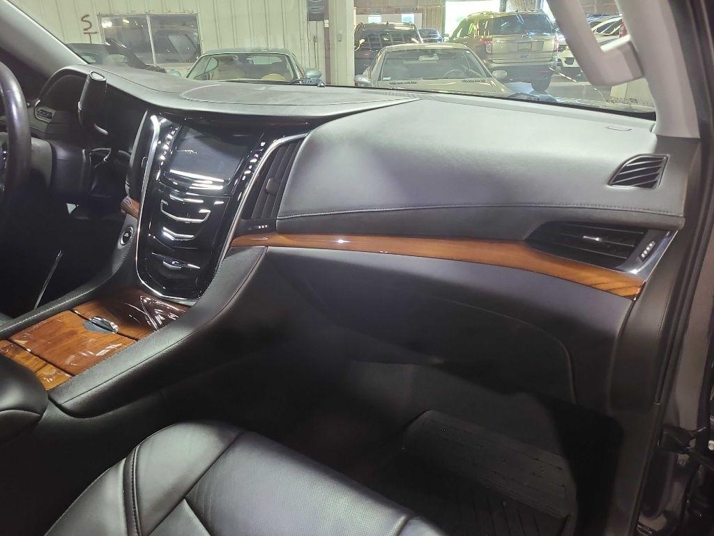Cadillac Escalade 2WD 4dr Premium 2015