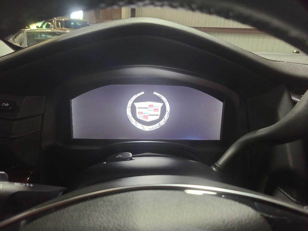 Cadillac Escalade 2WD 4dr Premium 2015