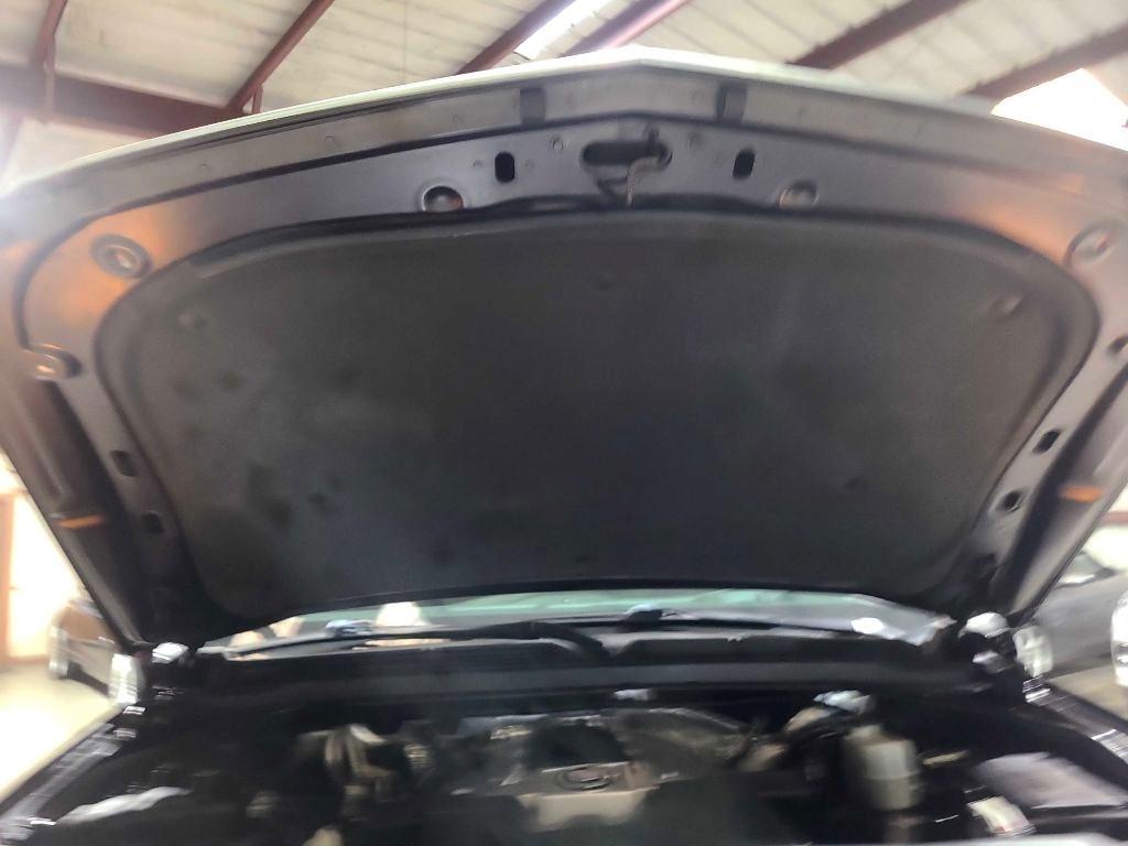 Cadillac Escalade 2WD 4dr Premium 2015