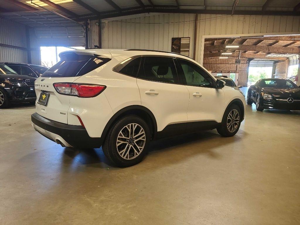 Ford Escape photo 9