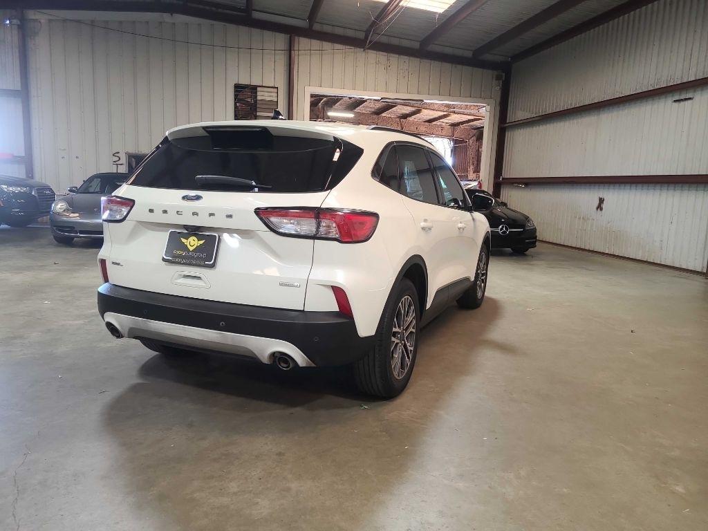 Ford Escape photo 10
