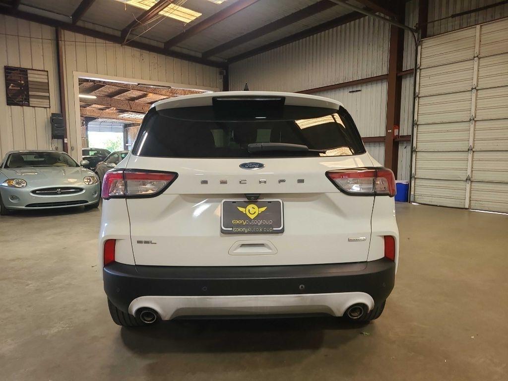 Ford Escape photo 11