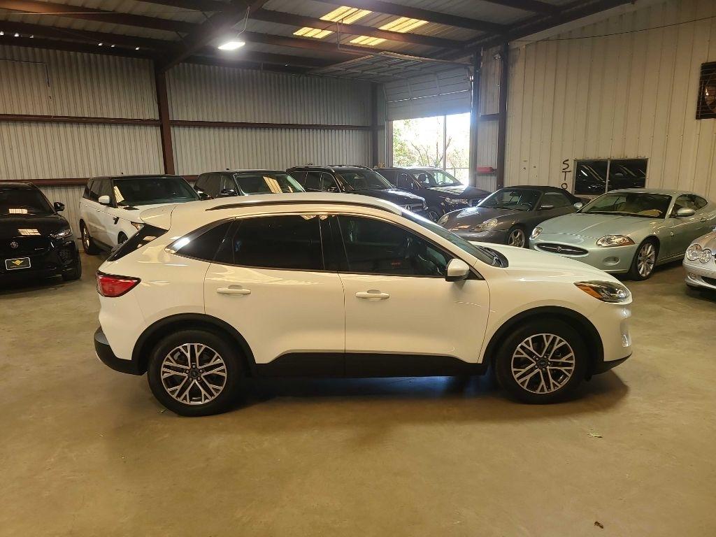Ford Escape photo 20