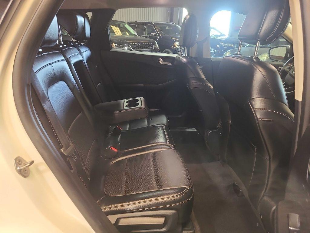 Ford Escape photo 31
