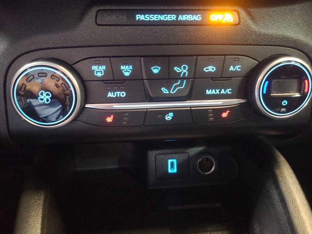 Ford Escape photo 45
