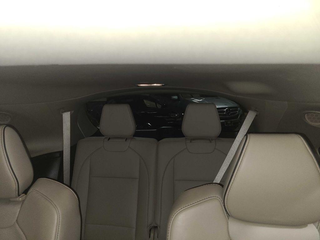 Acura MDX FWD 6-Passenger w/Advance Pkg 2020
