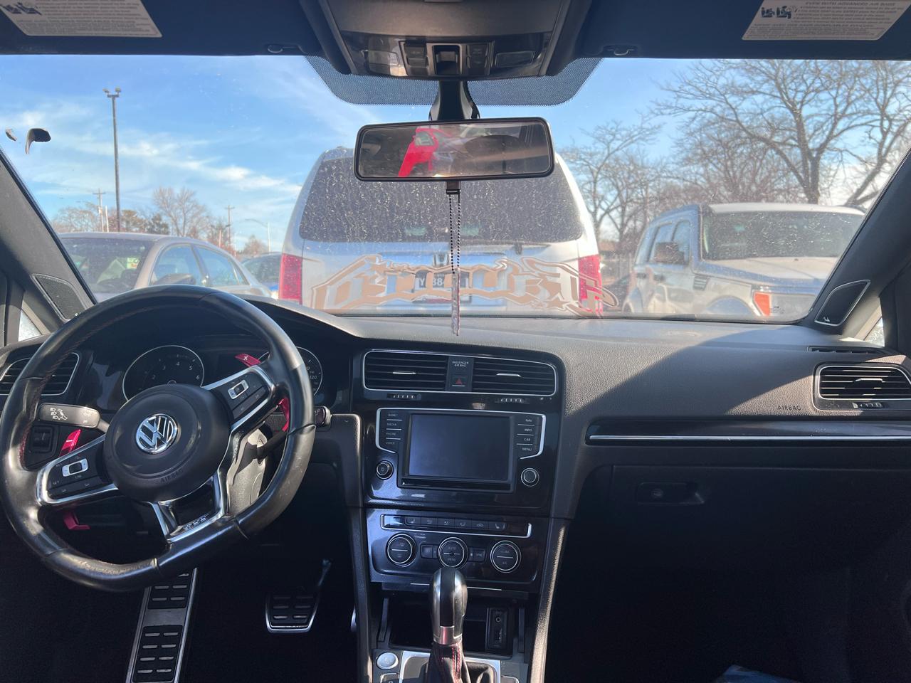 Volkswagen GTI Autobahn 6A 4-Door 2016